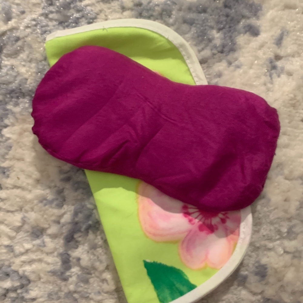 NWOT HANDMADE 🎀SILK🎀 cooling eye pillow